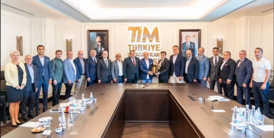 YNETM KURULU BAKANIMIZ SN. ERCAN ATA VE MOSFED YNETM KURULU TM BAKANI SN. MUSTAFA GLTEPE'Y MAKAMINDA ZYARET ETT
